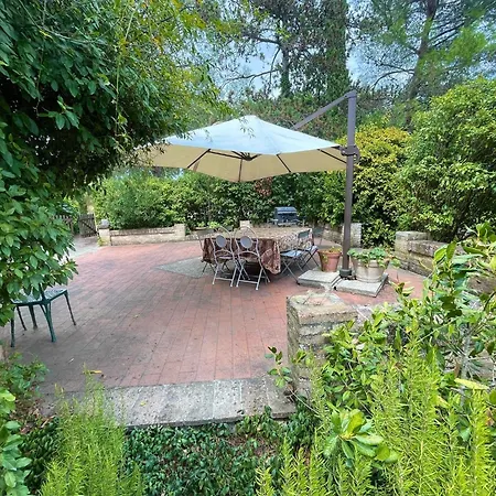 Adam House, Exclusive Pool, Outstanding Views, Vast Garden, Aircon, Sleeps 8 Villa