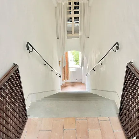 Adam House, Exclusive Pool, Outstanding Views, Vast Garden, Aircon, Sleeps 8 *