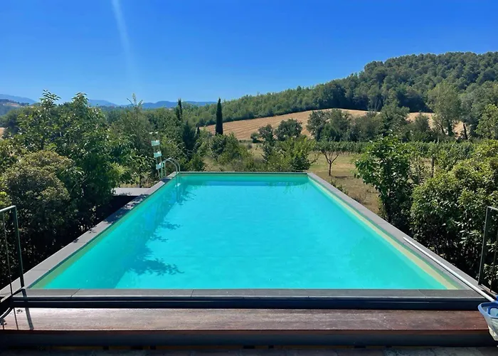 Adam House, Exclusive Pool, Outstanding Views, Vast Garden, Aircon, Sleeps 8