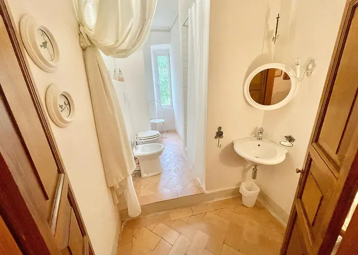 Adam House, Exclusive Pool, Outstanding Views, Vast Garden, Aircon, Sleeps 8 *