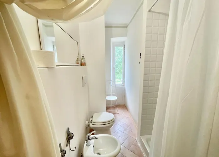 Adam House, Exclusive Pool, Outstanding Views, Vast Garden, Aircon, Sleeps 8 *