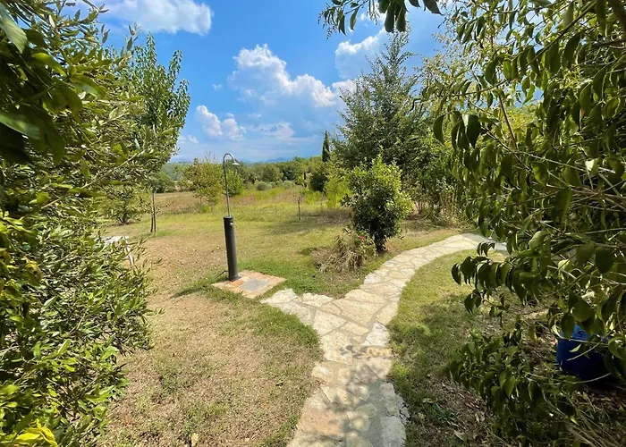 Adam House, Exclusive Pool, Outstanding Views, Vast Garden, Aircon, Sleeps 8