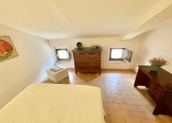 Вилла Adam House, Exclusive Pool, Outstanding Views, Vast Garden, Aircon, Sleeps 8